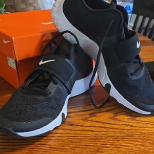 Nike Kids Black Mesh Sneakers with White Soles